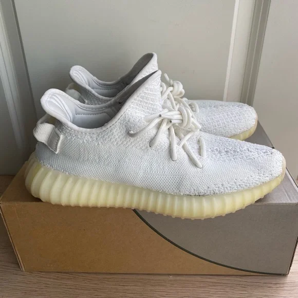 Adidas Yeezy Boost 350 V2 Cream White/Triple White- SZ 7 M- W 8.5 - Picture 5 of 16